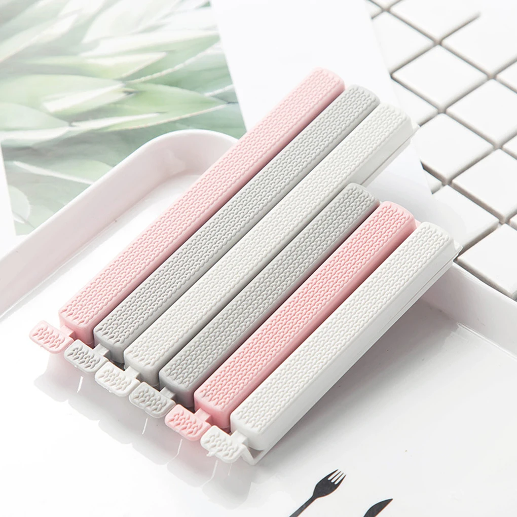 Plastic Bag Sealer Clip Snack Fresh Food Storage Bag Clips Kitchen Tool Accessories Mini Vacuum Sealing Clamp Food Clip
Plastic Bag Sealer Clip Snack Fresh Food Storage Bag Clips Kitchen Tool Accessories Mini Vacuum Sealing Clamp Food Clip