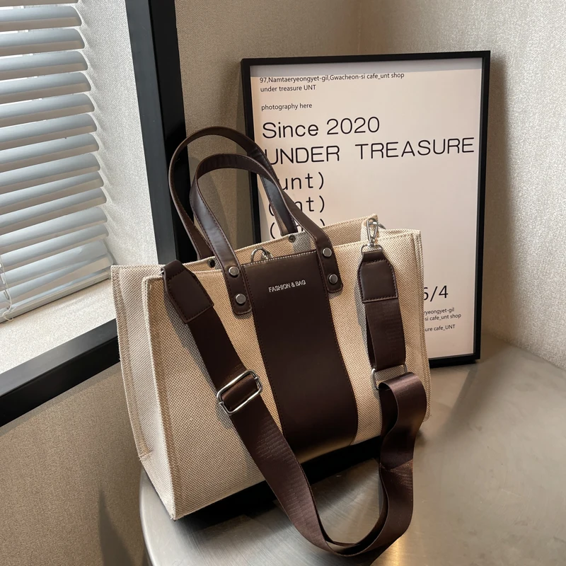 Fashion canvas shoulder bag Women Tote Designer Women's casual large capacity handbag Trend 2022
Fashion canvas shoulder bag Women Tote Designer Women's casual large capacity handbag Trend 2022
