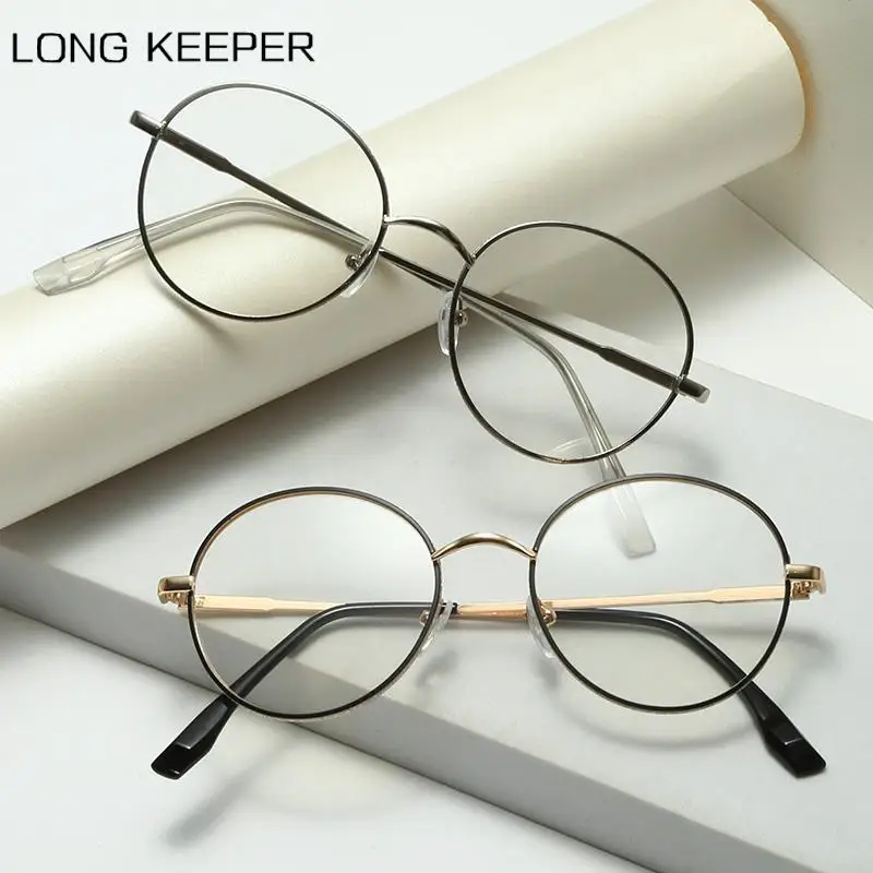 Anti Blue Light Glasses Round Women Men Classic Metal Decor Frame Eyewear 2022 High-definition Eye Protection Computer Goggle
Anti Blue Light Glasses Round Women Men Classic Metal Decor Frame Eyewear 2022 High-definition Eye Protection Computer Goggle