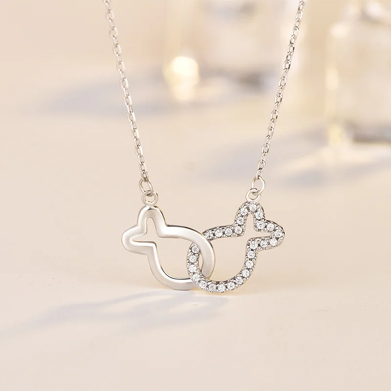 Pisces Kiss Necklace Women's Light Luxury High-end Exquisite Small Fresh Collarbone Necklace 
Pisces Kiss Necklace Women's Light Luxury High-end Exquisite Small Fresh Collarbone Necklace