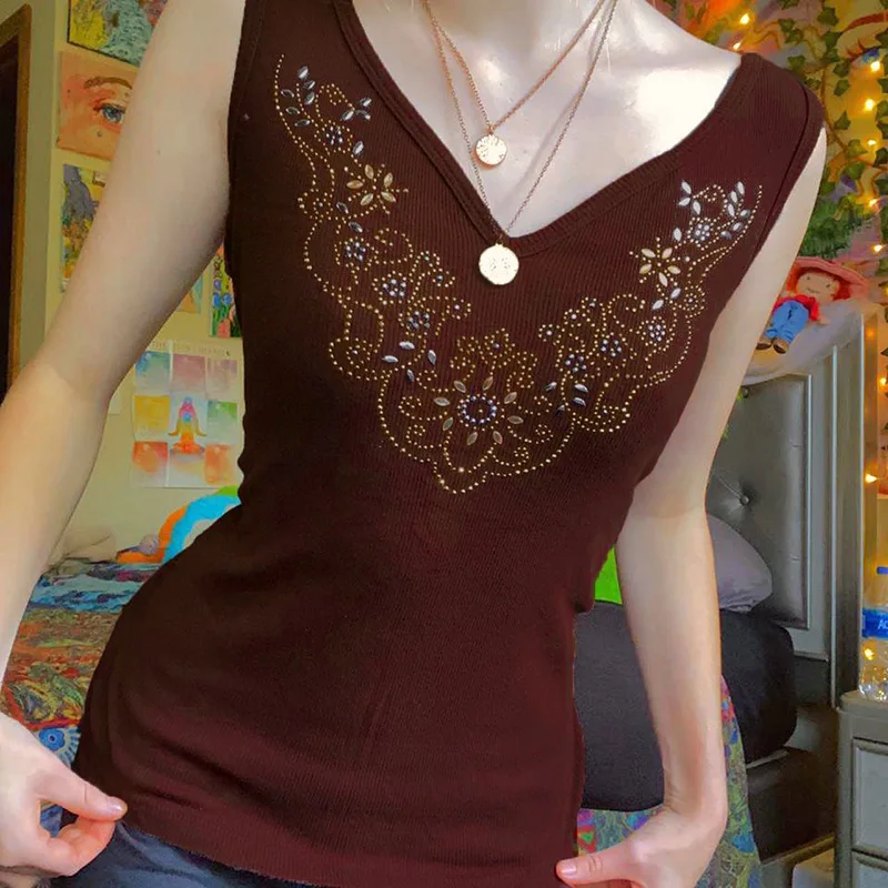 Sexy Retro V-neck Hot Rhinestone Printed Thread Slim Base Vest Femal Black Ribbed T-shirt Y2k Printed Crop Top Knitted Tank Tops
Sexy Retro V-neck Hot Rhinestone Printed Thread Slim Base Vest Femal Black Ribbed T-shirt Y2k Printed Crop Top Knitted Tank Tops