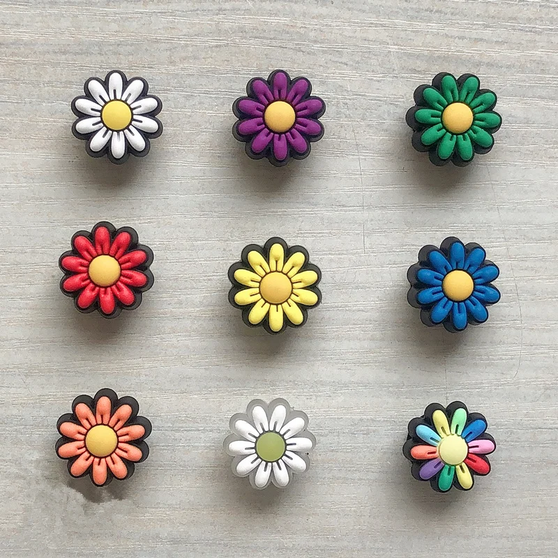 Hot 1pcs Colorful Flowers PVC Shoe Charms For Croc Charms Accessories DIY Funny Shoe Buckle Decorations for Pretty Girls Shoe
Hot 1pcs Colorful Flowers PVC Shoe Charms For Croc Charms Accessories DIY Funny Shoe Buckle Decorations for Pretty Girls Shoe