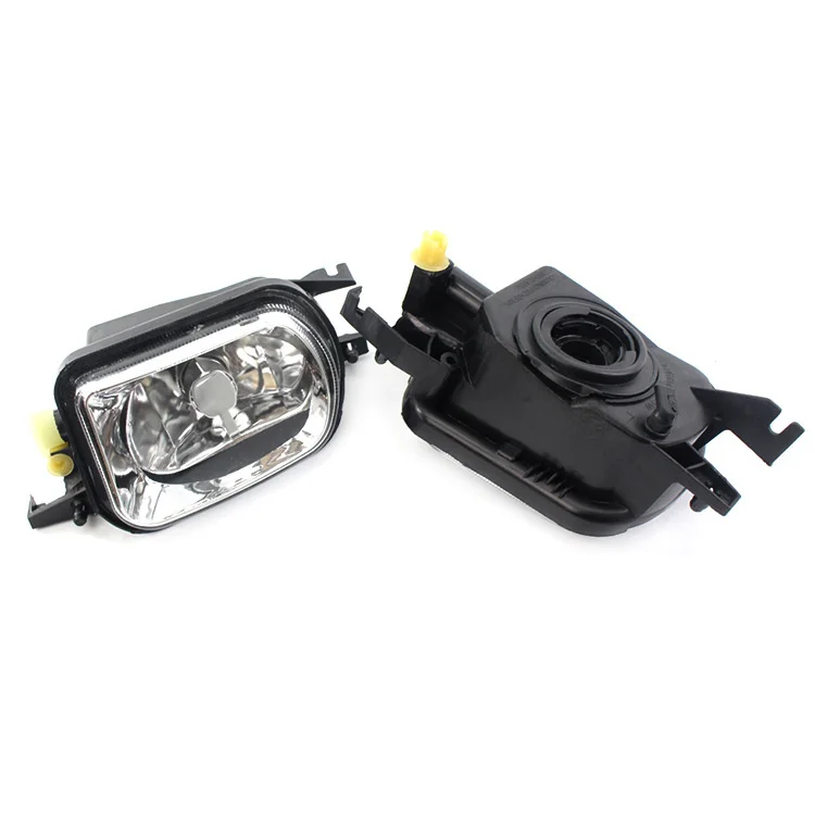 It is suitable for 01-07 Mercedes Benz class C w203 front fog lamp crystal fog lamp front bumper lamp anti fog lamp
It is suitable for 01-07 Mercedes Benz class C w203 front fog lamp crystal fog lamp front bumper lamp anti fog lamp