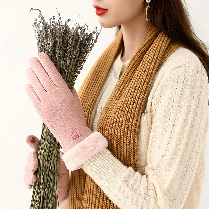 MYALICE Warm Touch Screen Velvet Gloves Women Winter Outdoor Cartoon Embroidery Mittens Driving Sport Plush Full Finger Guantes
MYALICE Warm Touch Screen Velvet Gloves Women Winter Outdoor Cartoon Embroidery Mittens Driving Sport Plush Full Finger Guantes