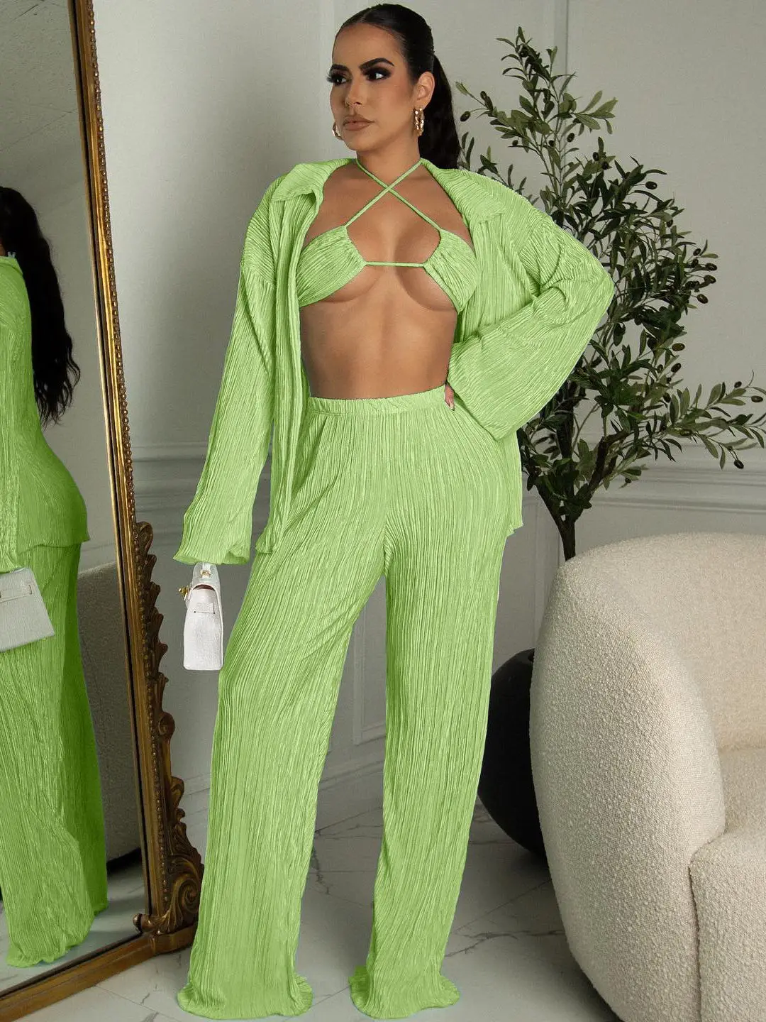 2022 Autumn Woman Pleated Set Bikini Cardigan Wide-leg Trousers Three-piece Set 2022 Summer Streetwear Jogger Bulk Wholesale
2022 Autumn Woman Pleated Set Bikini Cardigan Wide-leg Trousers Three-piece Set 2022 Summer Streetwear Jogger Bulk Wholesale