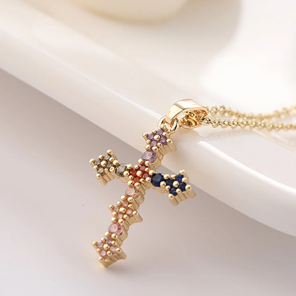 

Luxury Colored Zircon Cross Pendant Necklaces For Women Stainless Steel Gold Plated Geometric Choker Necklace Jewelry Party Gift