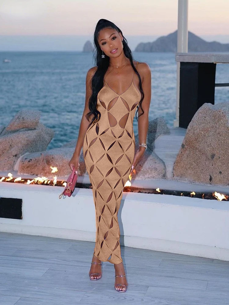 Однотонное облегающее платье без рукавов с V-образным вырезом и вырезами на бретельках для женщин 2022 летняя одежда для ночного клуба пикант...
Однотонное облегающее платье без рукавов с V-образным вырезом и вырезами на бретельках для женщин 2022 летняя одежда для ночного клуба пикант...