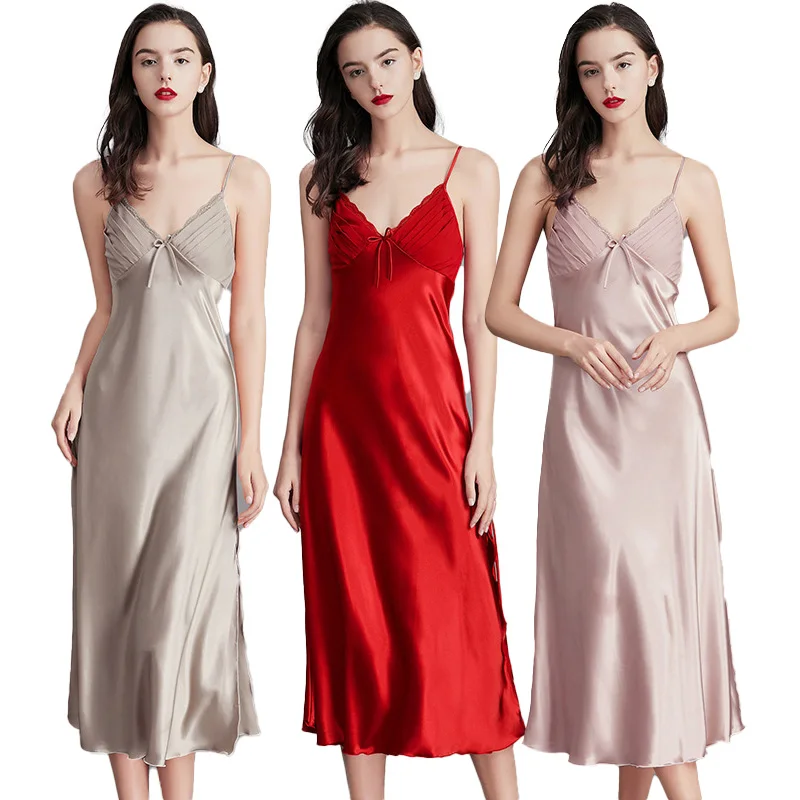 Summer Halter Dress Solid Color Simple Sexy V-neck Ice Silk Nightdress Comfortable Pajamas to Wear Home Night-clothes 
Summer Halter Dress Solid Color Simple Sexy V-neck Ice Silk Nightdress Comfortable Pajamas to Wear Home Night-clothes