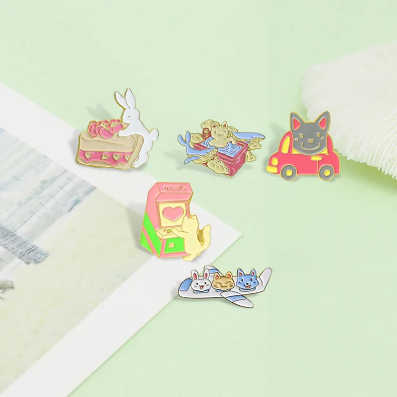 Cartoon cute animal flying plane Brooch cake rabbit cat whale funny u alloy badge jewelry
Cartoon cute animal flying plane Brooch cake rabbit cat whale funny u alloy badge jewelry