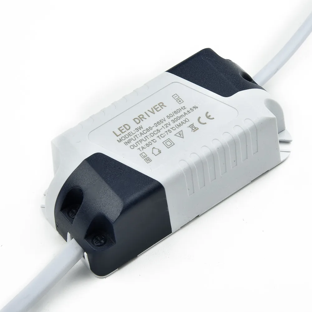 Lamp LED Driver Plastic Light Adapter Home 300mA 1-3W/4-7W/8-12W/12-18W AC-DC Netzteil Transformator Sale Hot New
Lamp LED Driver Plastic Light Adapter Home 300mA 1-3W/4-7W/8-12W/12-18W AC-DC Netzteil Transformator Sale Hot New