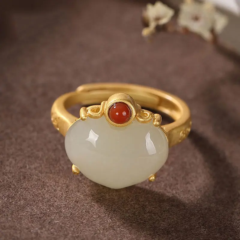 Ancient gold inlaid with white jade flat peach 925 Women's retro personality temperament Love smoke purple ring lover gift
Ancient gold inlaid with white jade flat peach 925 Women's retro personality temperament Love smoke purple ring lover gift