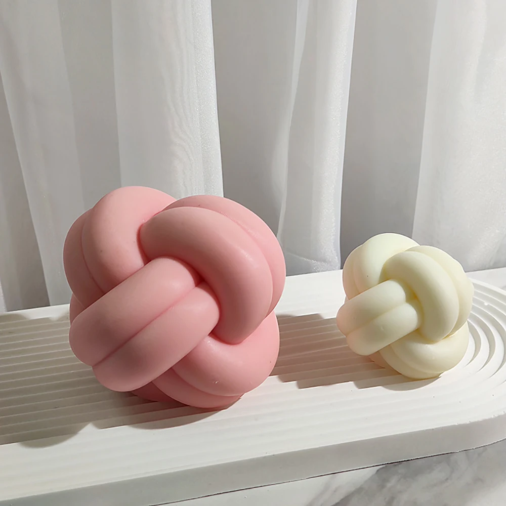 New 3D Woolen Ball Candle Mold DIY Handmade Soap Gypsum Clay Resin Chocolate Making Silicone Mould Home Decoration Ornaments
New 3D Woolen Ball Candle Mold DIY Handmade Soap Gypsum Clay Resin Chocolate Making Silicone Mould Home Decoration Ornaments