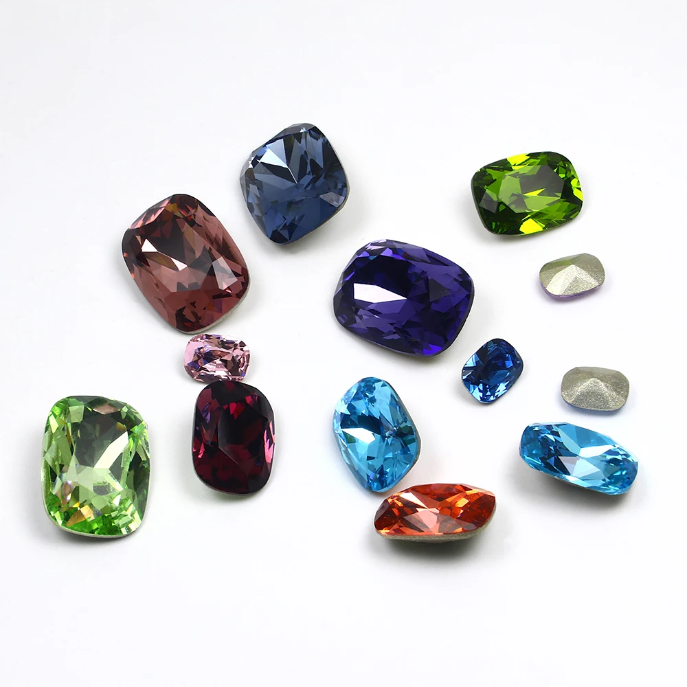 Hot Sale Oval Shape Crystal Rhinestone 10*14 13*18 Pointback Crystals Glass Stone For Jewelry Making shoes bags DIY Crafts 
Hot Sale Oval Shape Crystal Rhinestone 10*14 13*18 Pointback Crystals Glass Stone For Jewelry Making shoes bags DIY Crafts