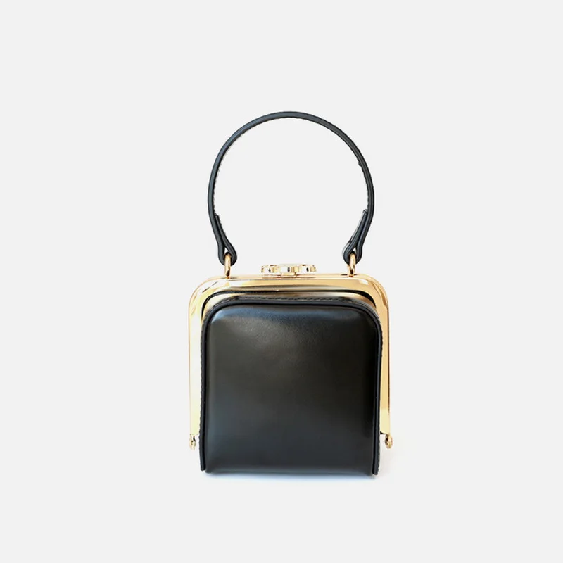 New Trend Women Lipstick Bag Small Mini Handbag Lady Black Messenger Bag Cute Coin Purse Bag Girls Daily Flap Bag Phone Bag
New Trend Women Lipstick Bag Small Mini Handbag Lady Black Messenger Bag Cute Coin Purse Bag Girls Daily Flap Bag Phone Bag