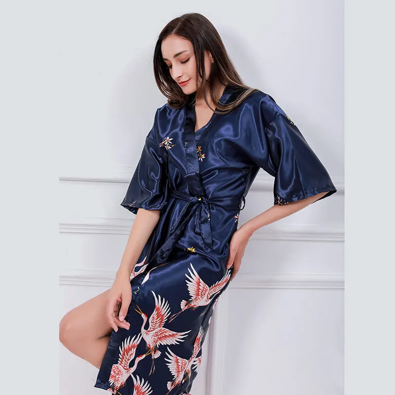 

Bathrobe Gown Print Crane Satin V-Neck Kimono Lingerie Sexy Long Robe Sleepdress Home Dressing Half Sleeve Loose Loungewear