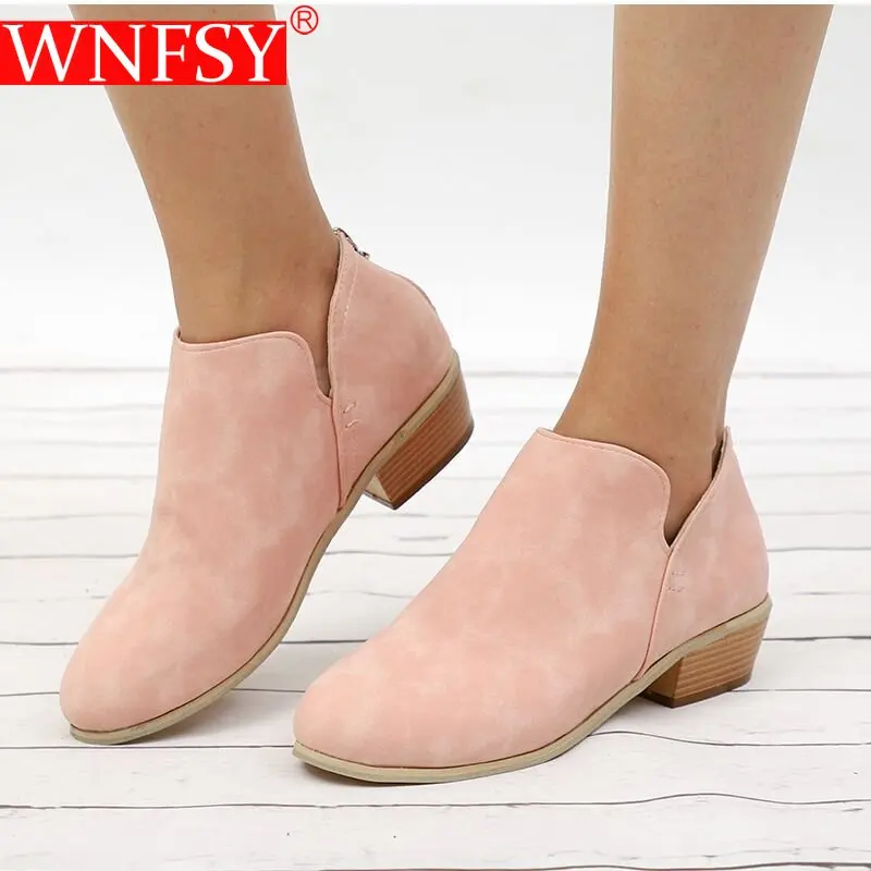 Wnfsy Women's Chelsea Boots Autumn Pointed Suede Thick Heel Booties Women's Plus Size Zipper Retro Ankle Boots Botas De Mujer 
Wnfsy Women's Chelsea Boots Autumn Pointed Suede Thick Heel Booties Women's Plus Size Zipper Retro Ankle Boots Botas De Mujer