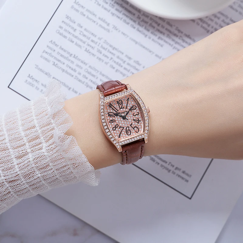 New Fashion Wine Barrel Number Full Drill Girl Ladies Watch Quartz Belt Watches Wholesale Fashion Quartz Wristwatches
New Fashion Wine Barrel Number Full Drill Girl Ladies Watch Quartz Belt Watches Wholesale Fashion Quartz Wristwatches
