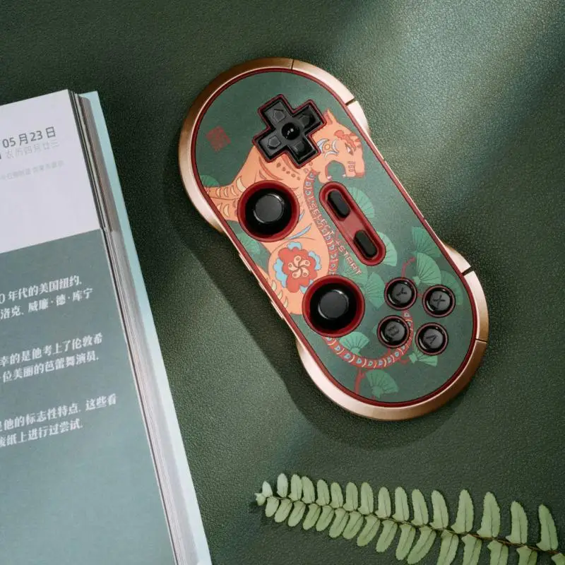 8Bitdo 2022 Year Of The Tiger Limited Edition Wireless Gamepad Bluetooth Video Game Controller For MacOS Windows Nintendo Switch
8Bitdo 2022 Year Of The Tiger Limited Edition Wireless Gamepad Bluetooth Video Game Controller For MacOS Windows Nintendo Switch
