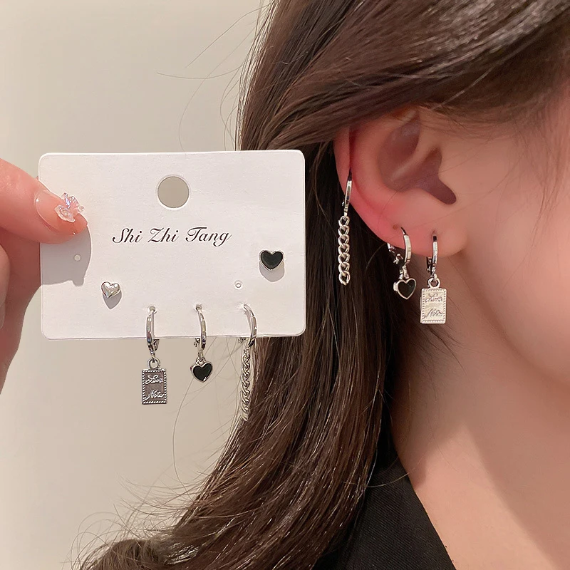 New Love Chain Square Dangle Earrings for Women Fashion Small Ear Buckle Earrings 6 Pieces Set of Earrings 2022
New Love Chain Square Dangle Earrings for Women Fashion Small Ear Buckle Earrings 6 Pieces Set of Earrings 2022