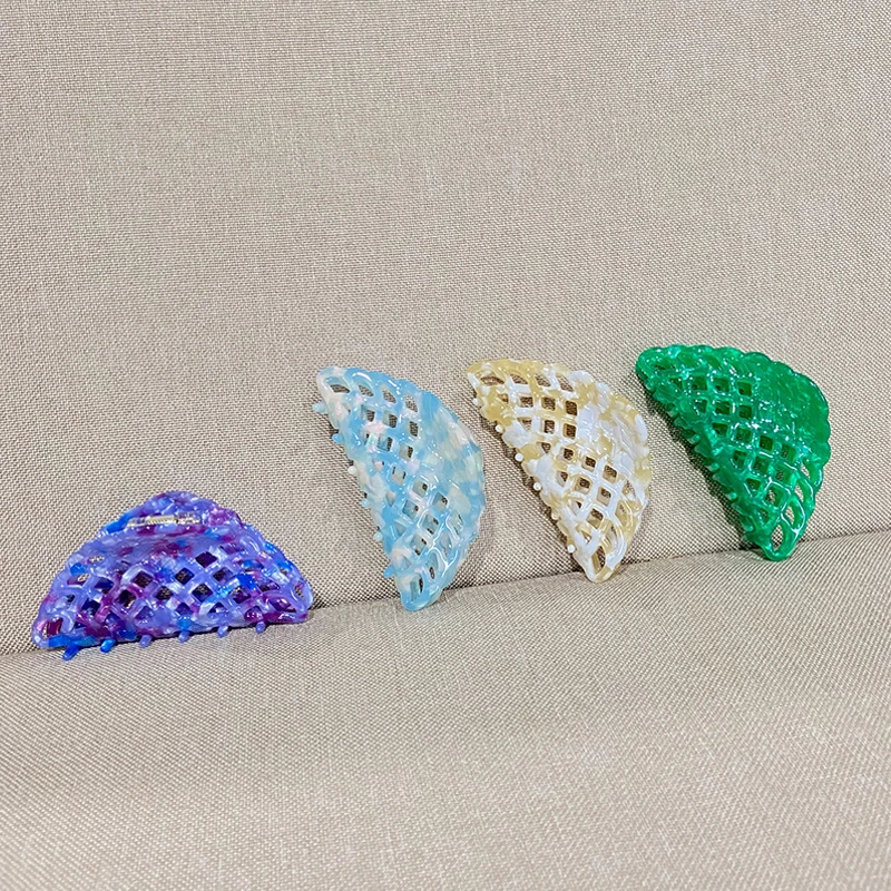 Korea Acetate Clamp Back Head Hairpin French Retro Color Hair Claw Headdress Hairpin Female Shark Clip 
Korea Acetate Clamp Back Head Hairpin French Retro Color Hair Claw Headdress Hairpin Female Shark Clip