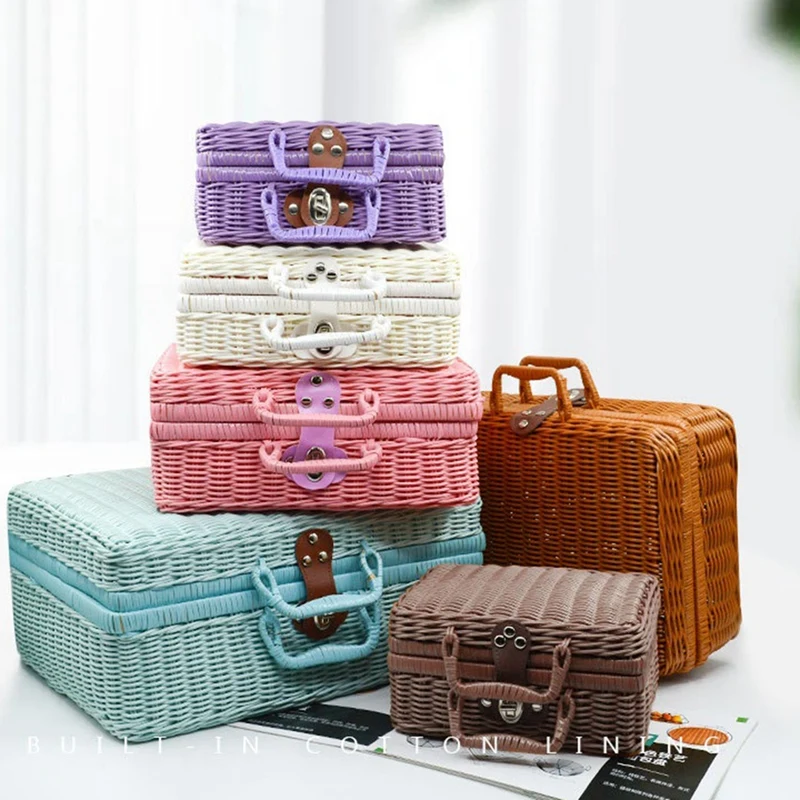 Retro Imitation Rattan Picnic Basket Woven Suitcase Photography Props Home Decoration Storage Brown 
Retro Imitation Rattan Picnic Basket Woven Suitcase Photography Props Home Decoration Storage Brown