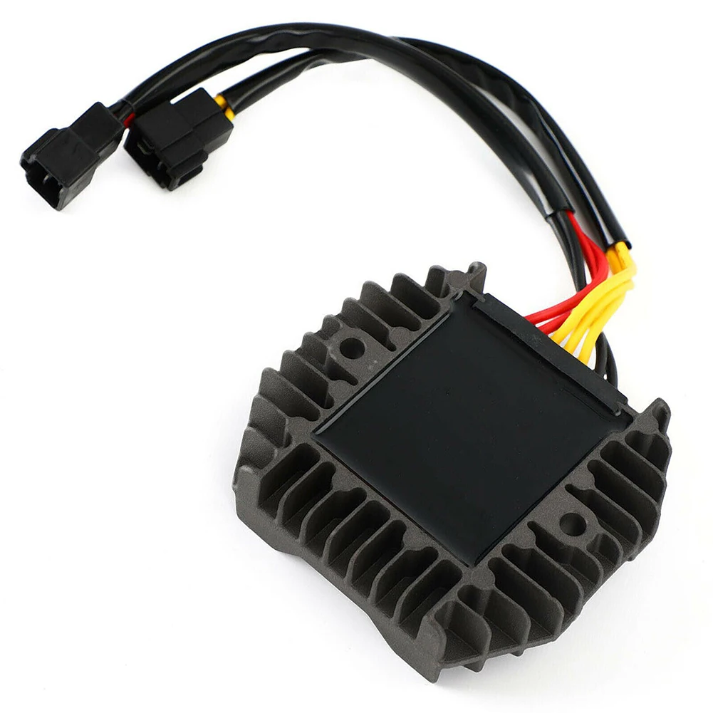 1 PC Voltage Regulator Rectifier T1304040 T1308300 For Daytona For Speed Four 2002-2005 For Sprint Durable Hot Sale
1 PC Voltage Regulator Rectifier T1304040 T1308300 For Daytona For Speed Four 2002-2005 For Sprint Durable Hot Sale