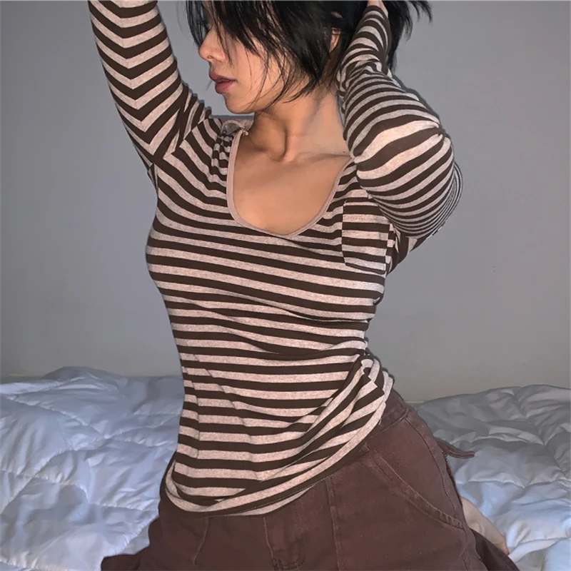 Gothic Clothes 2022 Vintage Women Stripe Long Sleeve T Shirt 2000s Aesthetic Streetwear Emo E Girl Punk Style Tops
Gothic Clothes 2022 Vintage Women Stripe Long Sleeve T Shirt 2000s Aesthetic Streetwear Emo E Girl Punk Style Tops