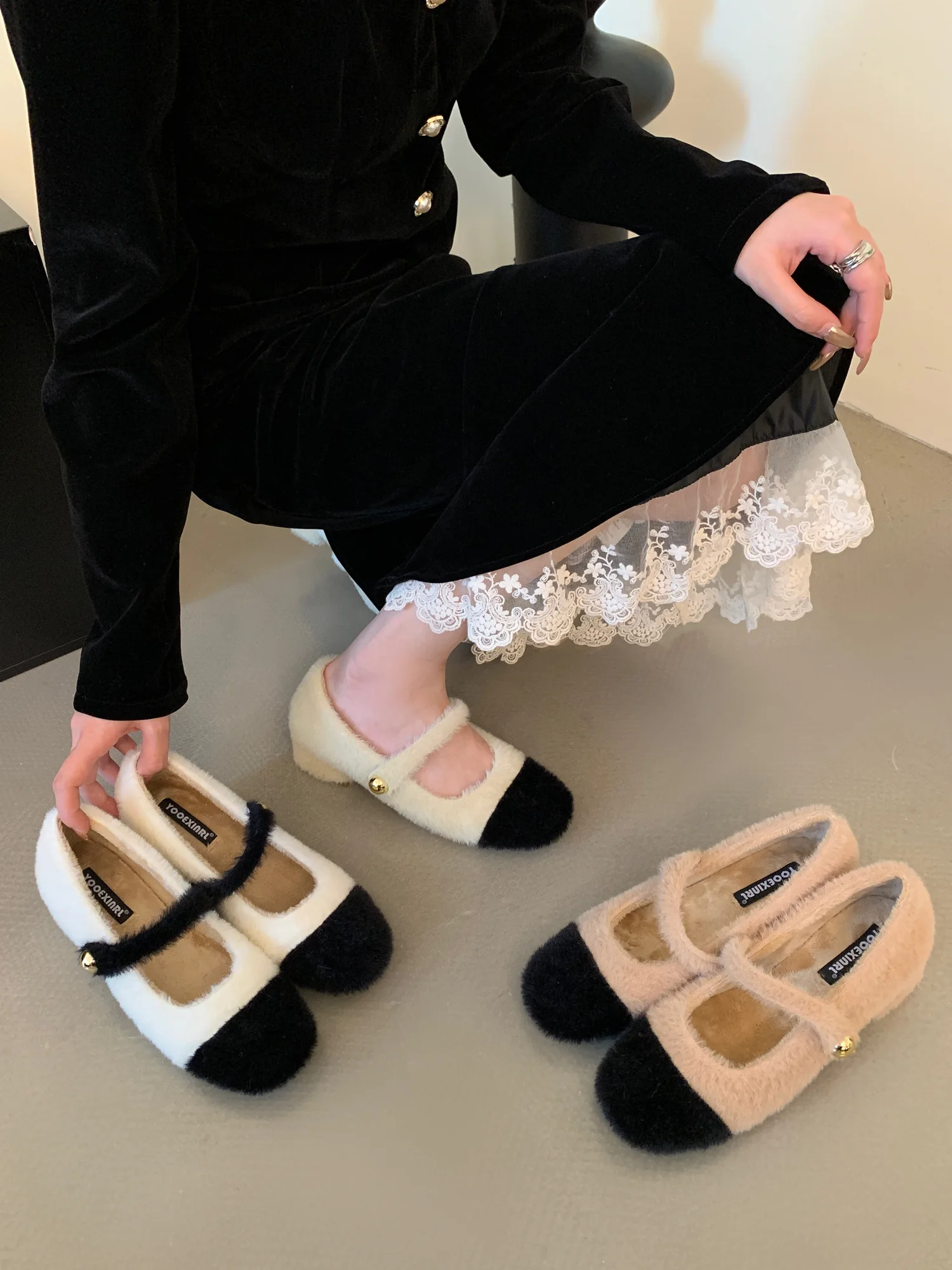 Туфли женские зимние на меху, с квадратным носком, без застежки 
Туфли женские зимние на меху, с квадратным носком, без застежки