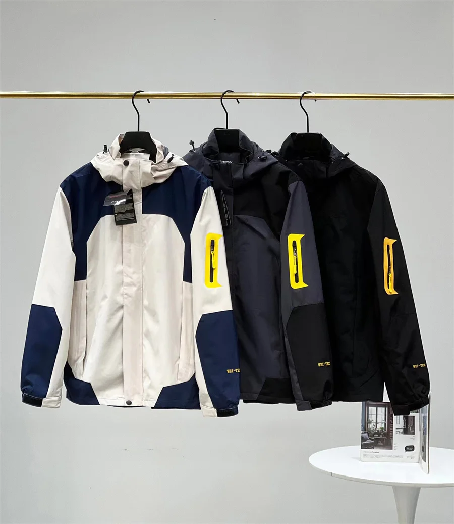 Men Jackets Waterproof Breathable Soft Shell Outdoor Sports Hiking Cycling Ski Jacket Waterproof Windproof Winter Jackets
Men Jackets Waterproof Breathable Soft Shell Outdoor Sports Hiking Cycling Ski Jacket Waterproof Windproof Winter Jackets