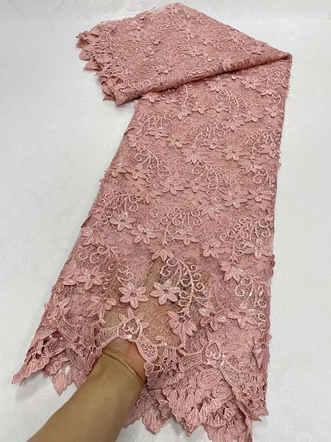 Latest African Milk Silk Cord Lace Fabric 2023 High Quality French Tulle Embroidery Mesh Sequins Material For Nigerian Robe
Latest African Milk Silk Cord Lace Fabric 2023 High Quality French Tulle Embroidery Mesh Sequins Material For Nigerian Robe