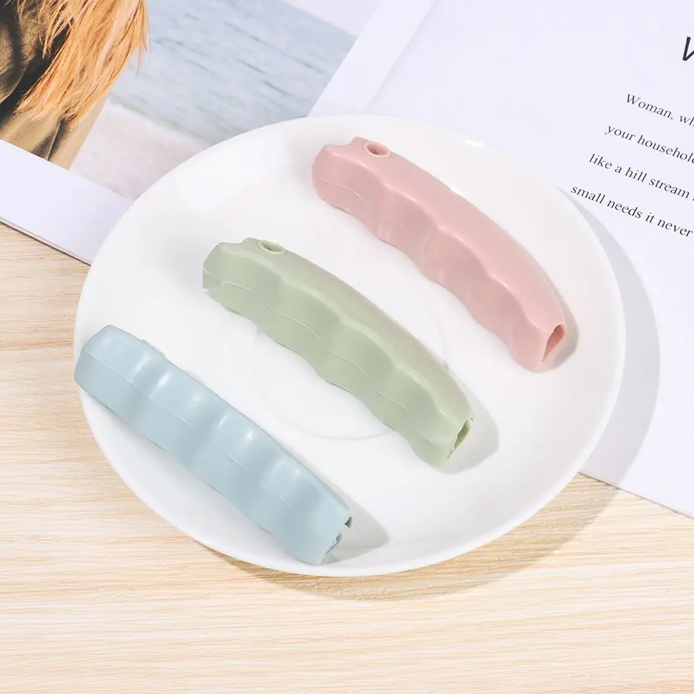 1PC Labor Saving Protect Hands Kitchen Garden For Shopping Bag Handle Carrier Lock Silicone Bag Holder Clips
1PC Labor Saving Protect Hands Kitchen Garden For Shopping Bag Handle Carrier Lock Silicone Bag Holder Clips