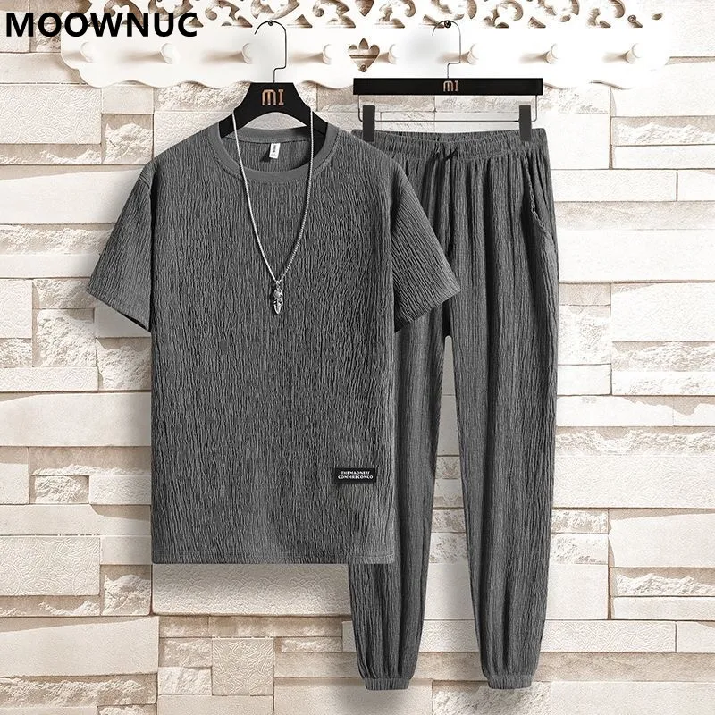 T-shirt + Pants) 2022 Summer New Men's Fashion Casual Pure Color Ice Silk Two-Piece Set Men Slim Size High Quality Two-Piece Set
T-shirt + Pants) 2022 Summer New Men's Fashion Casual Pure Color Ice Silk Two-Piece Set Men Slim Size High Quality Two-Piece Set