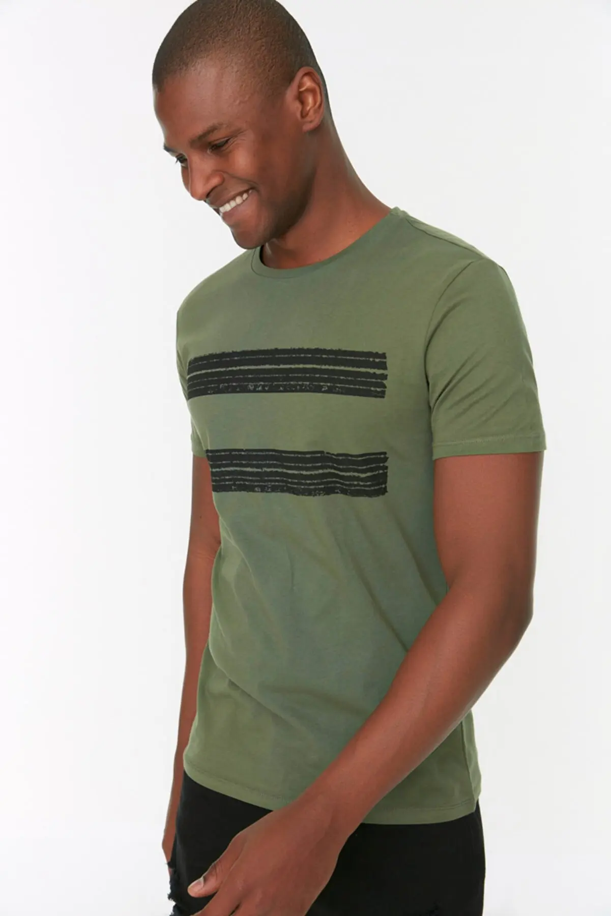 Khaki Men Basic Slim Fit Printed Short Sleeve t-shirt 0092 T-Shirts For Men Summer Fashion
Khaki Men Basic Slim Fit Printed Short Sleeve t-shirt 0092 T-Shirts For Men Summer Fashion