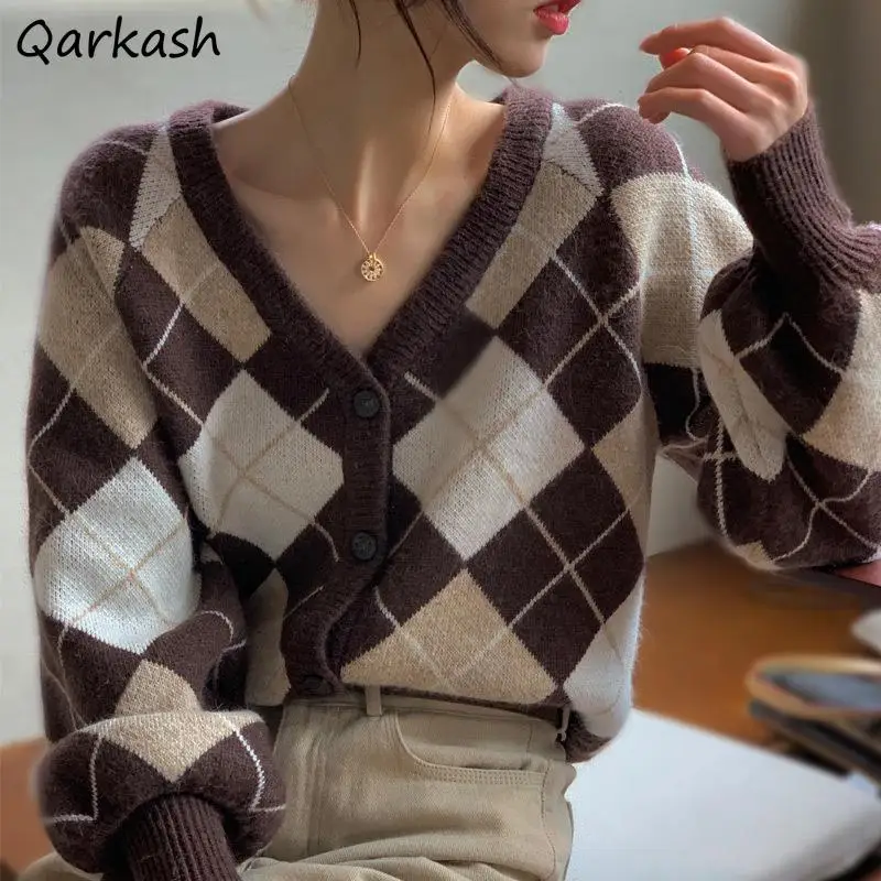 Argyle Cardigan Women Retro Warm Gentle Lazy Loose-fit Jumpers Casual All-match Vintage V-neck Knitted Sweaters Female Ulzzang
Argyle Cardigan Women Retro Warm Gentle Lazy Loose-fit Jumpers Casual All-match Vintage V-neck Knitted Sweaters Female Ulzzang