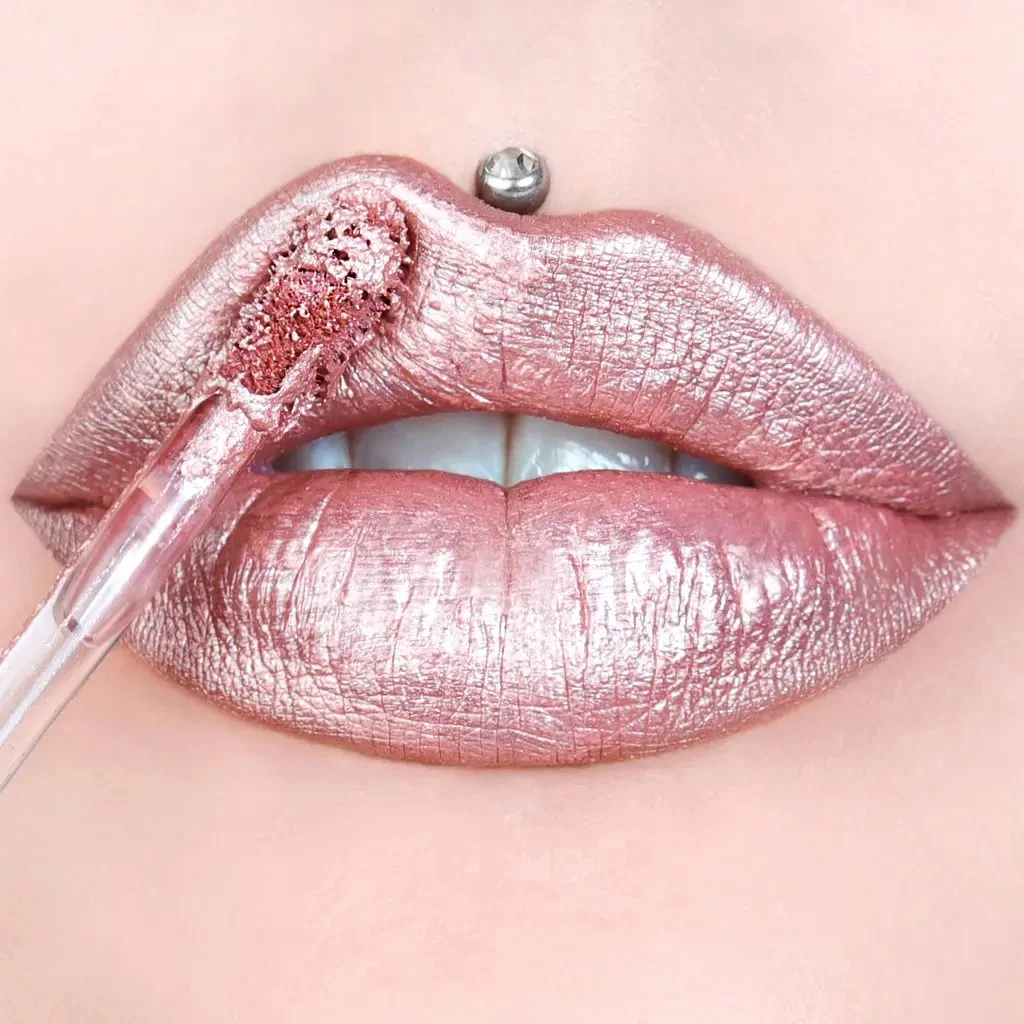 

Shimmer Metallic Lip Gloss Waterproof Long Lasting Pink Red Sexy Lips Makeup Nude Women Liquid Lipstick Pigment Cosmetic