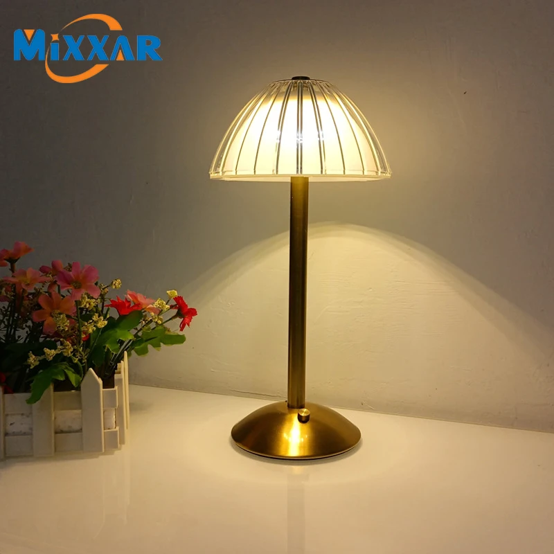 ZK40 LED Touch Table Lamp Retro Bar Table Lamp Coffee/Restaurant Decor Atmosphere USB Wireless Dimming Night Light Bedside Lamp
ZK40 LED Touch Table Lamp Retro Bar Table Lamp Coffee/Restaurant Decor Atmosphere USB Wireless Dimming Night Light Bedside Lamp