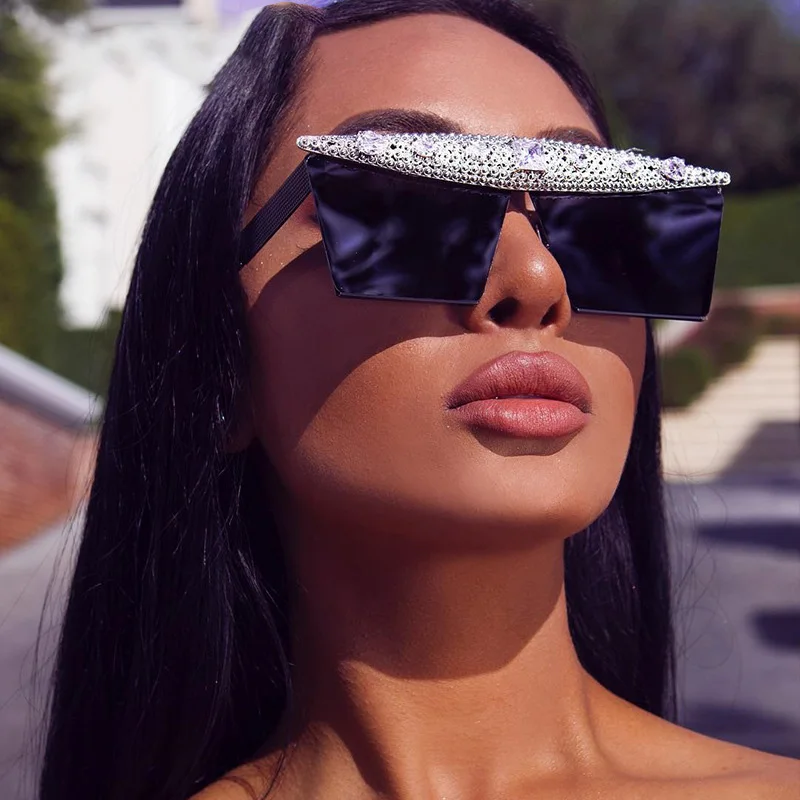 Brand Design Handmade Rhinestone square Sunglasses Fashion Glasses Women Vintage Sunglasses Beach Party Oculos De Sol Gafas
Brand Design Handmade Rhinestone square Sunglasses Fashion Glasses Women Vintage Sunglasses Beach Party Oculos De Sol Gafas