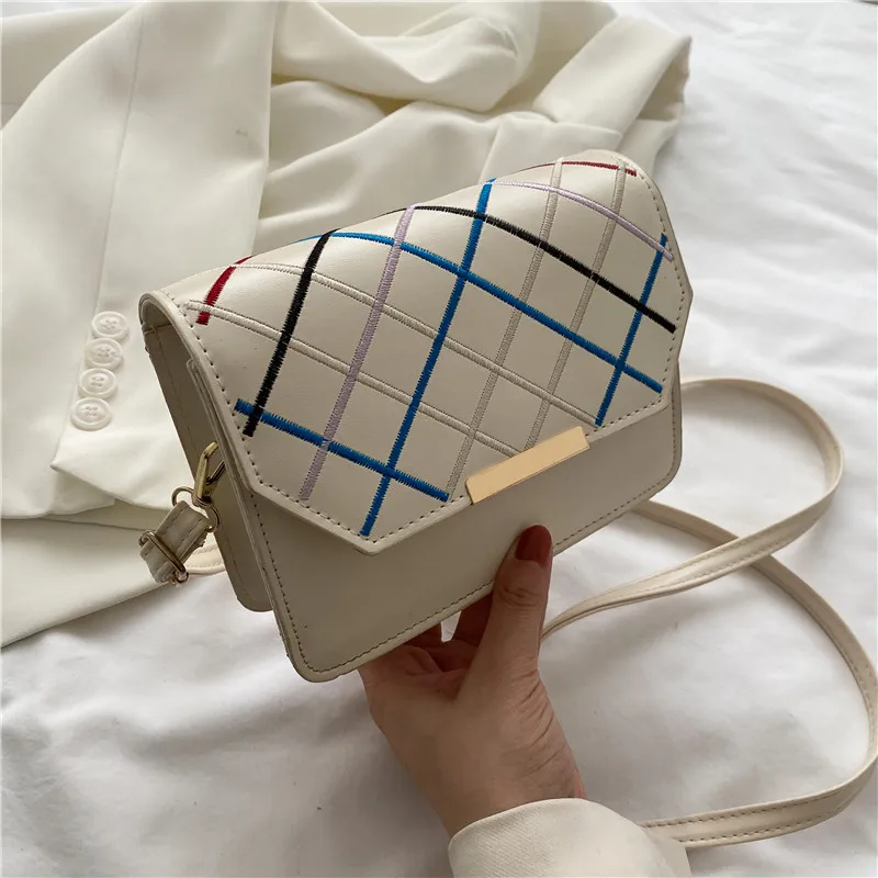 New Fashion Women Bag Over The Shoulder Small Flap Crossbody Bags Messenger Bag for Girl Handbag Ladies Phone Purse Bolso Mujer
New Fashion Women Bag Over The Shoulder Small Flap Crossbody Bags Messenger Bag for Girl Handbag Ladies Phone Purse Bolso Mujer