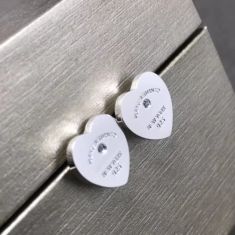 Fashion Heart shaped Earrings Original High Quality Exquisite Women's Festival Party Jewelry Gifts
Fashion Heart shaped Earrings Original High Quality Exquisite Women's Festival Party Jewelry Gifts