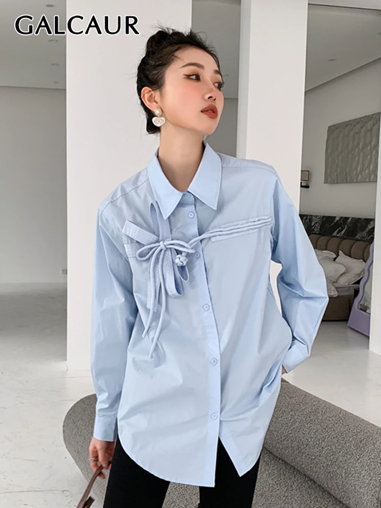 GALCAUR Loose Shirt For Women Lapel Long Sleeve Single Breasted Solid Minimalist Blouse Females Summer Clothing Fashion New 2022
GALCAUR Loose Shirt For Women Lapel Long Sleeve Single Breasted Solid Minimalist Blouse Females Summer Clothing Fashion New 2022