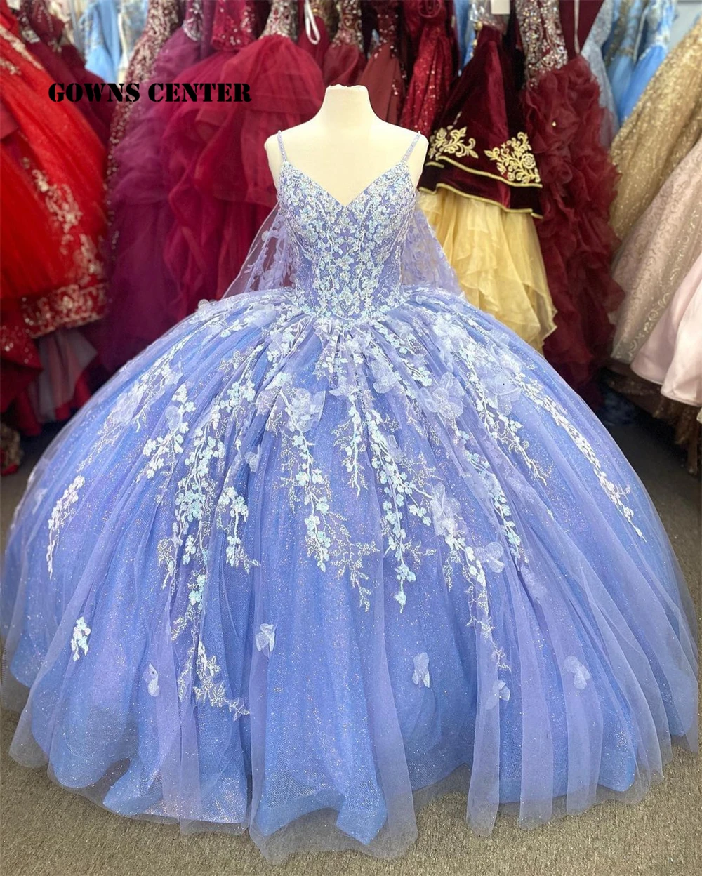 Spaghetti Quinceanera Dresses Ball Gown Birthday Party Dress Lace Up Graduation Gown With Cape vestido de 15 anos quinceanera
Spaghetti Quinceanera Dresses Ball Gown Birthday Party Dress Lace Up Graduation Gown With Cape vestido de 15 anos quinceanera