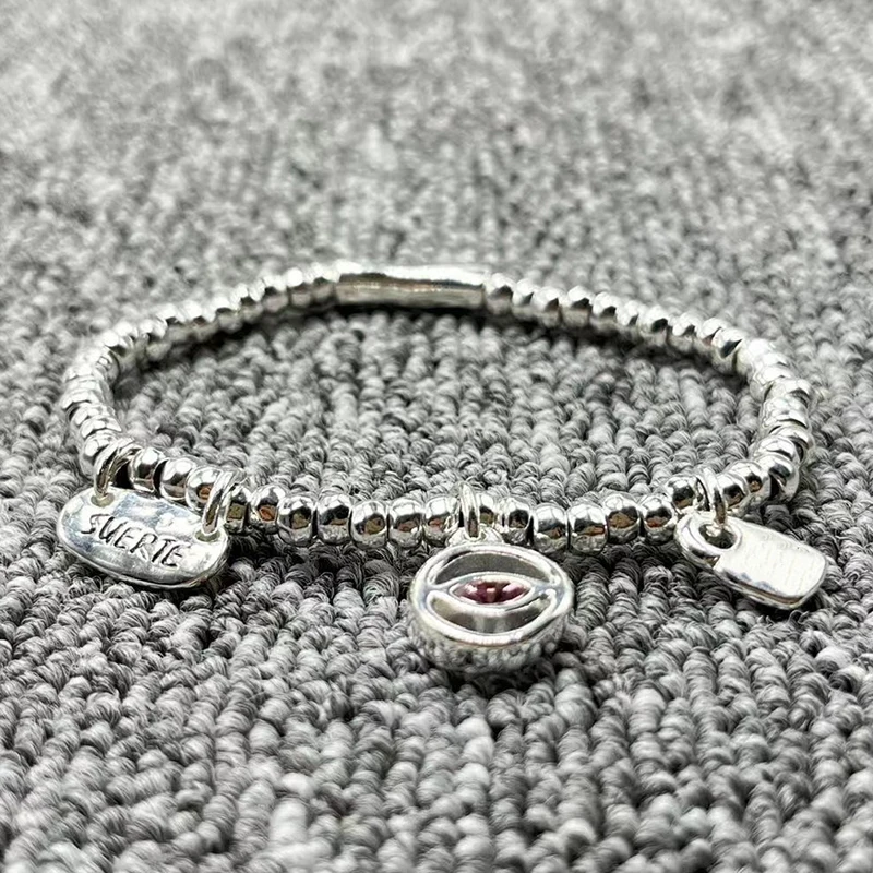 Exquisite European and American original fashion electroplating 925 simple luxury bracelet jewelry holiday gift
Exquisite European and American original fashion electroplating 925 simple luxury bracelet jewelry holiday gift