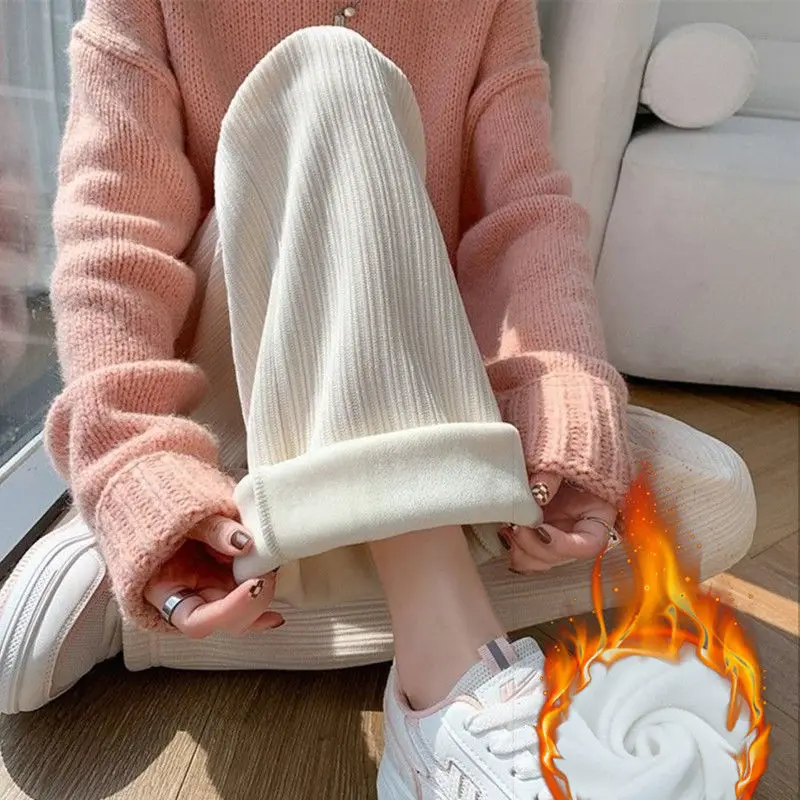 Winter Thick Warm Pants Women 2022 Vintage Korean Solid Color High Wais Straight Pants Female Casual Corduroy Wide Leg Trousers
Winter Thick Warm Pants Women 2022 Vintage Korean Solid Color High Wais Straight Pants Female Casual Corduroy Wide Leg Trousers