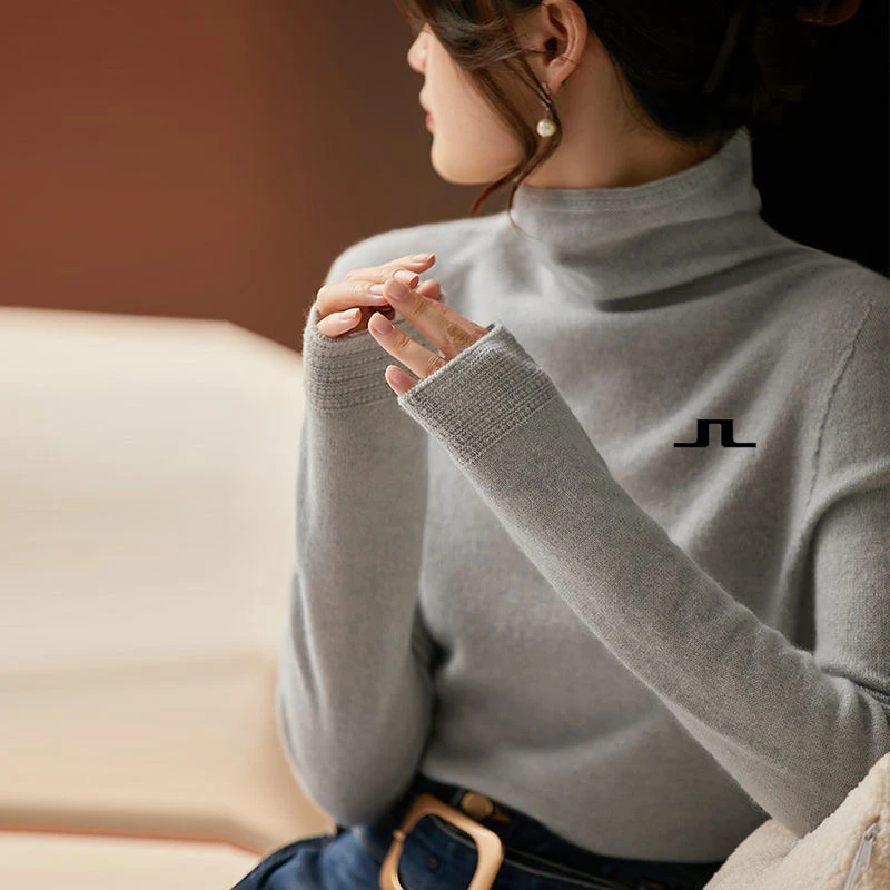 Autumn Women Golf Wear 2023 Golf Sweater Versatile Loose Underlay Long Sleeve High Neck Knit Pullover Golf Women's Clothing
Autumn Women Golf Wear 2023 Golf Sweater Versatile Loose Underlay Long Sleeve High Neck Knit Pullover Golf Women's Clothing
