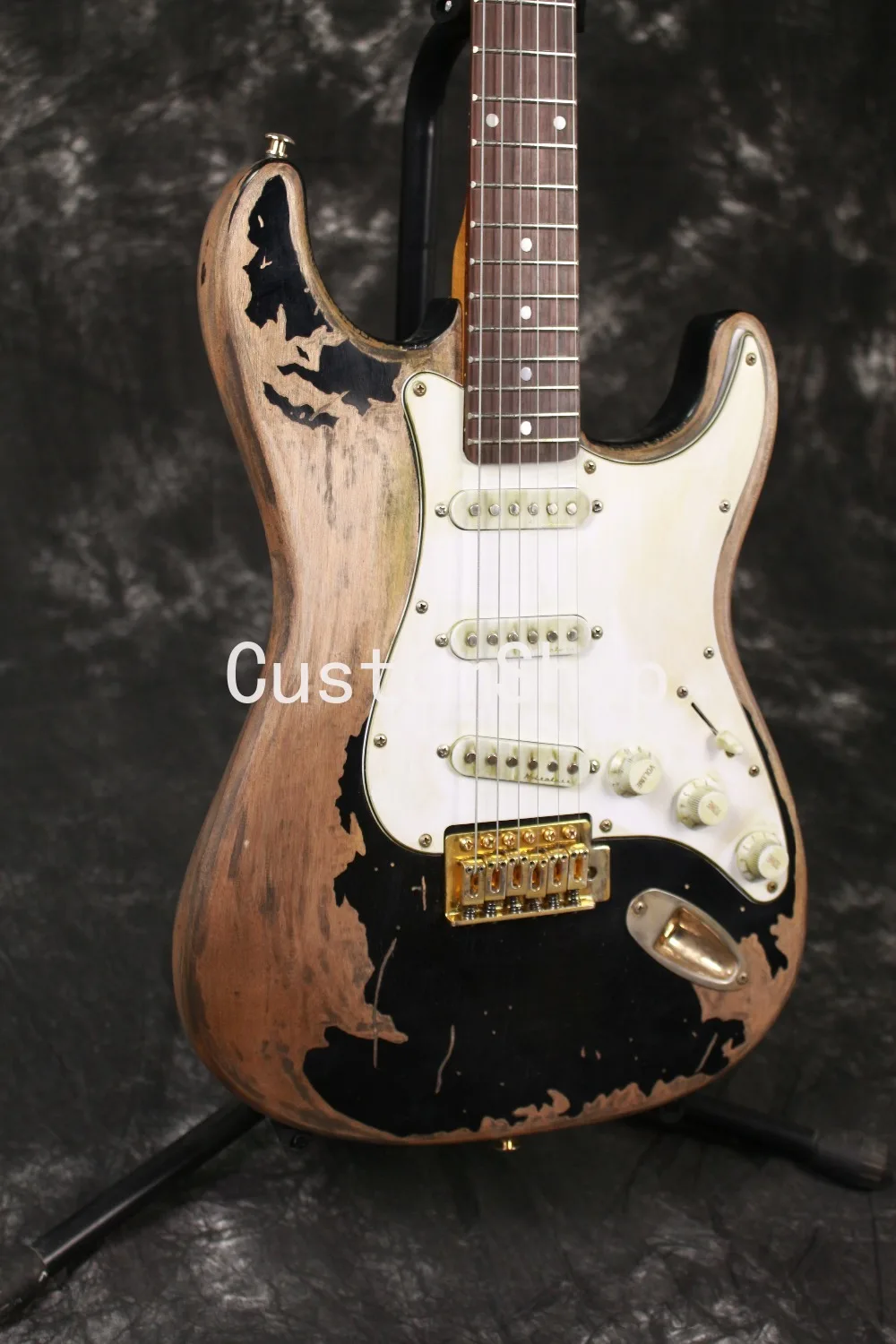 Custom Shop John Mayer Black 1 John Cruz Masterbuilt Heavy Relic Electric Guitar Vintage Gold hardware Tremolo Brdige Whammy Bar
Custom Shop John Mayer Black 1 John Cruz Masterbuilt Heavy Relic Electric Guitar Vintage Gold hardware Tremolo Brdige Whammy Bar