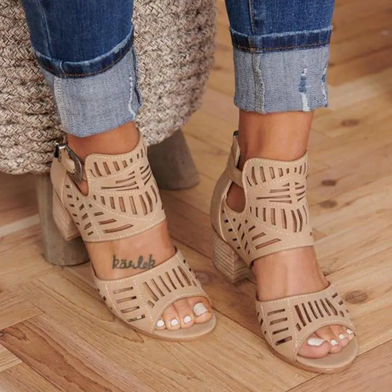 Soft Leather Ladies Sandals Fish Mouth High-Heeled Sandals Wooden Roman Style Sandals Large Size 43 Sandalias Mujer Openwork Eng
Soft Leather Ladies Sandals Fish Mouth High-Heeled Sandals Wooden Roman Style Sandals Large Size 43 Sandalias Mujer Openwork Eng