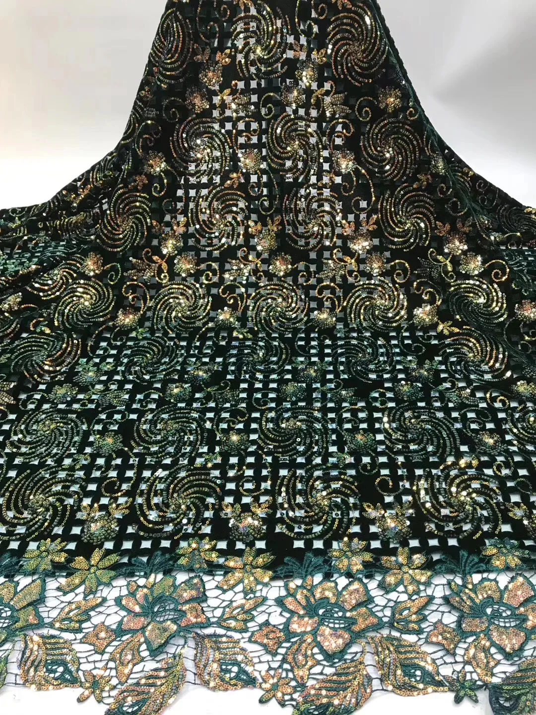 African Cord Lace High Quality French Fabric With Stones Embroidery Swiss Lace Fabric For Nigerian Lace Fabric Wedding
African Cord Lace High Quality French Fabric With Stones Embroidery Swiss Lace Fabric For Nigerian Lace Fabric Wedding