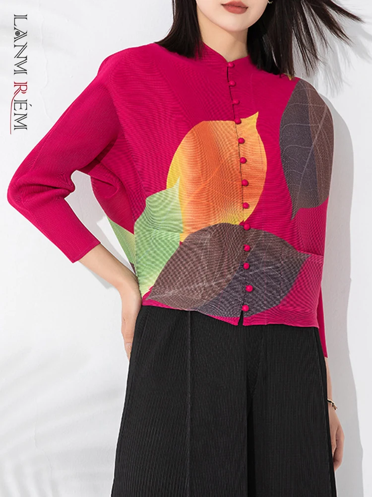 LANMREM Retro Printed Pleated Shirt For Women Stand Neck Long Sleeves Single Breasted Casual Tops 2023 Summer New 2YA3234
LANMREM Retro Printed Pleated Shirt For Women Stand Neck Long Sleeves Single Breasted Casual Tops 2023 Summer New 2YA3234