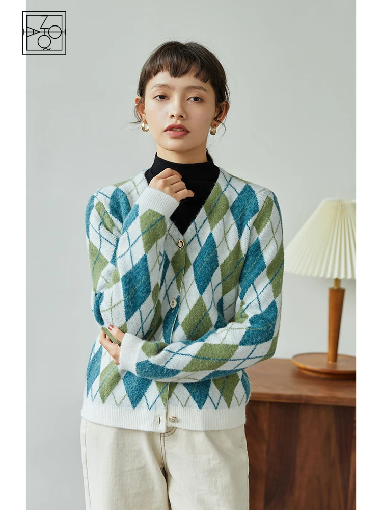 ZIQIAO Japanese Women Winter Thick Blue-green Diamond Cardigas 2021 Winter Retro V-neck Short Cardigan Knitted Commuter Sweaters
ZIQIAO Japanese Women Winter Thick Blue-green Diamond Cardigas 2021 Winter Retro V-neck Short Cardigan Knitted Commuter Sweaters