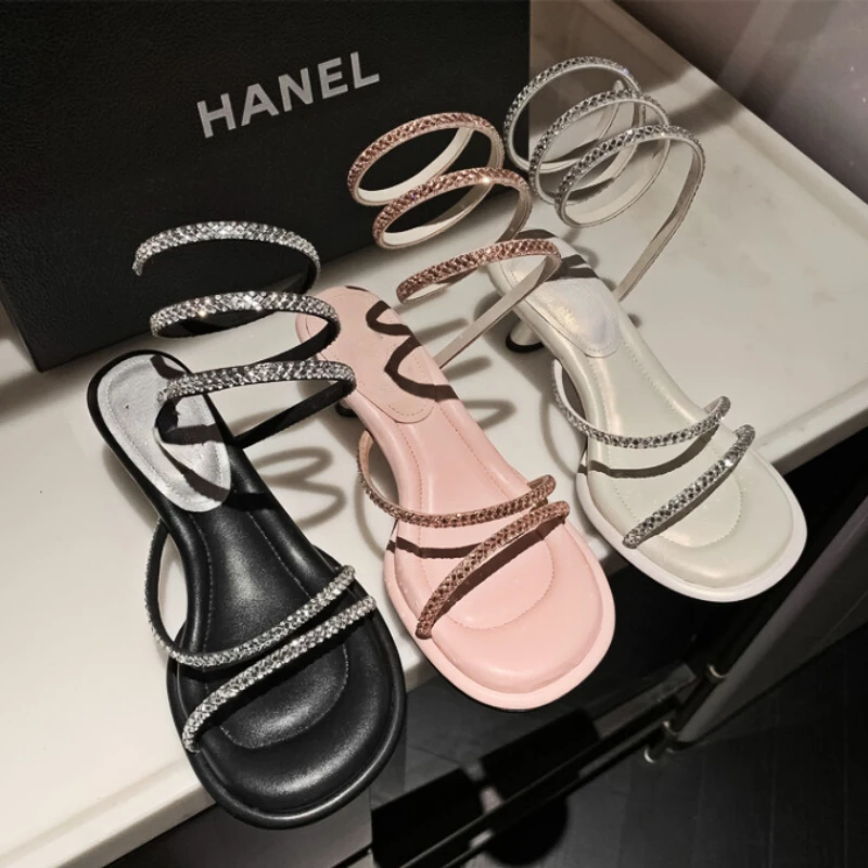 2023 Summer New Fashion Comfortable Gold Heel High Sandals for Women Mary Jane High Heels High End Design Noble Spirit Shoes
2023 Summer New Fashion Comfortable Gold Heel High Sandals for Women Mary Jane High Heels High End Design Noble Spirit Shoes